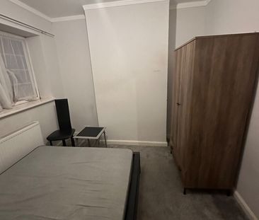Room in a Shared House, Kirkdale Corner, SE26 - Photo 6