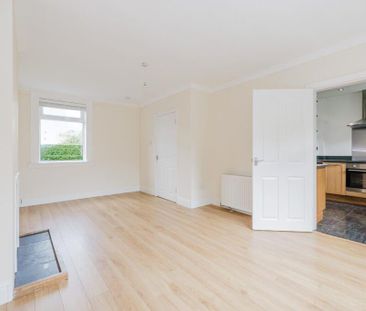 2 bedroom semi-detached house to rent - Photo 2