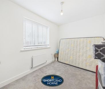 4 bedroom detached house to rent - Photo 6
