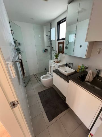 Double Bay - Photo 3