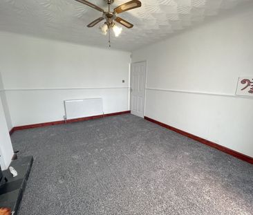 2 bedroom bungalow to rent - Photo 3