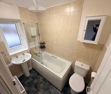 Haddon Road Eccles Manchester, M30 - Photo 6