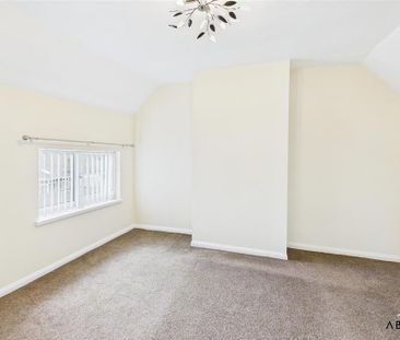 2 bedroom cottage to rent - Photo 3