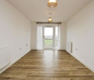 Two double bedroom ground floor apartment in a popular location wit... - Photo 1
