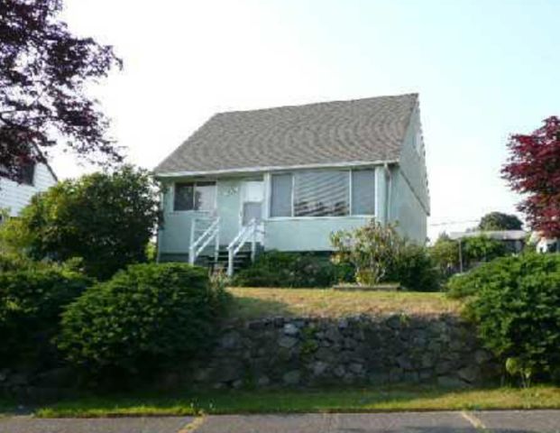 1775 East 59th Avenue, Vancouver (Basement Suite) - Photo 1