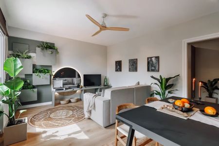 Carrer dAragó, Barcelona, Catalonia 08011 - Photo 2