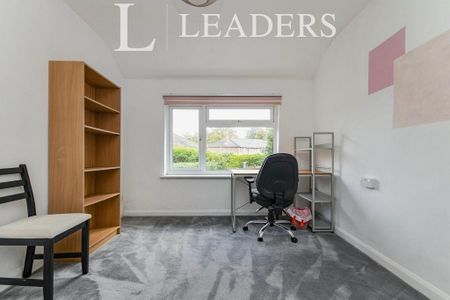 2 bedroom terraced house to rent - Photo 4