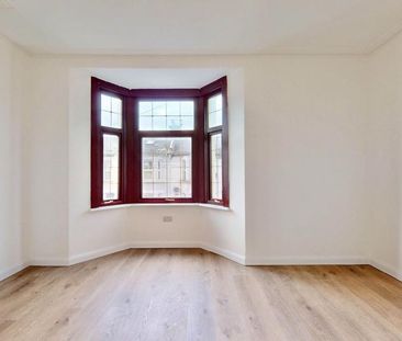 4 bedroom terraced house to rent - Photo 2