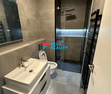 Pronájem bytu 1+kk a garsoniéry 29 m², Křižíkova, Ostrava - Photo 2