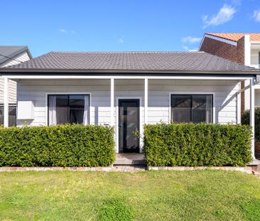 26 Robert Street, Wickham NSW 2293 - House For Rent | Domain - Photo 3