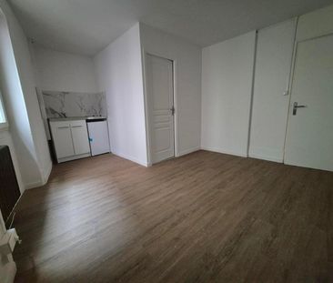 Location Appartement 1 pièce 16m² MACON 71000 - Photo 1