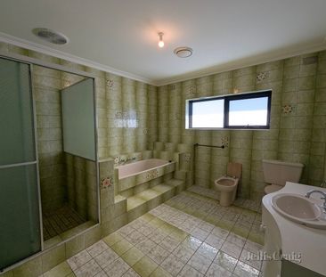 25 Suvla Grove, Coburg North - Photo 3