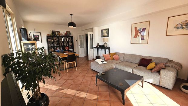 Location Maison 5 pièces 143m² NICE 06200 - Photo 1