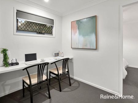 Convenient Living in Albany Creek - Photo 4