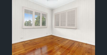 Timeless Character Meets Modern Living - Photo 4