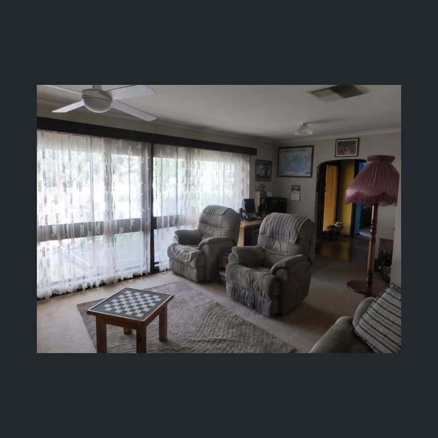 Large 4 bedroom home available soon – registrations and enquiries by EMAIL only please - Photo 1