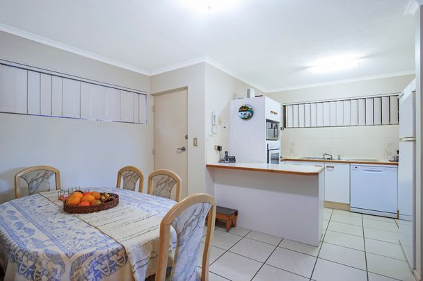 2/113 John Street, Redcliffe QLD 4020 - Apartment For Rent - $455 | Domain - Photo 1
