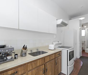 303/d Happy Valley Road, Owhiro Bay - Photo 2