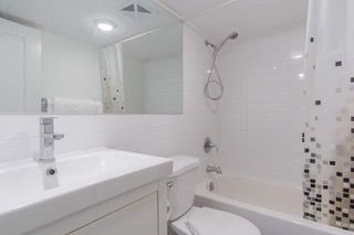 For Lease - 114 Sheridan Avenue Unit# Lower, Toronto, Ontario - Photo 5