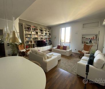 Appartamento di 190 m² con 4 locali e box auto a M - Photo 5