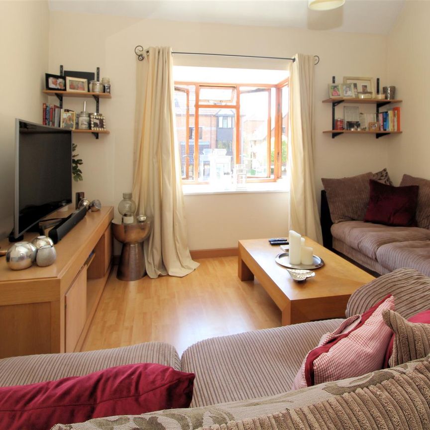 Dorchester Court, Woking, Surrey, GU22 7DW - Photo 1