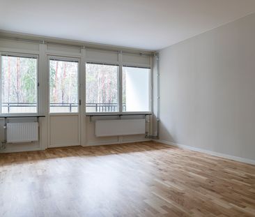 Kungsfågelgatan, Västerås - Photo 1