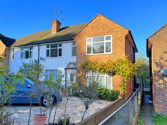 2 bedroom maisonette to rent - Photo 1