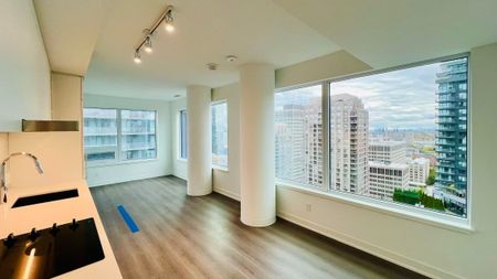 For Lease - 8 Wellesley Street Unit# 2916, Toronto, Ontario - Photo 4