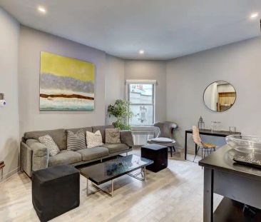Stanley court — 402 - Photo 3
