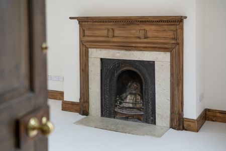 6 bedroom detached house to rent - Photo 5