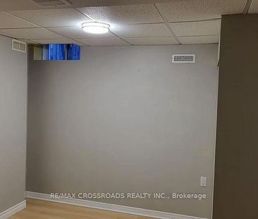 For Lease - 22 Goya Crescent, Toronto, Ontario - Photo 5