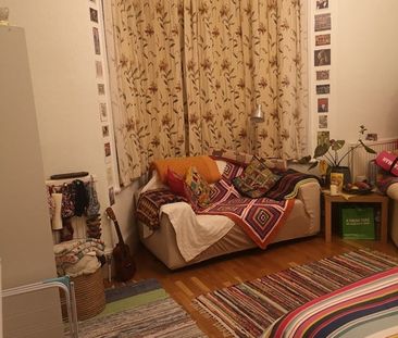 Room in a Shared House, Rosemary Court, NW6 - Photo 1