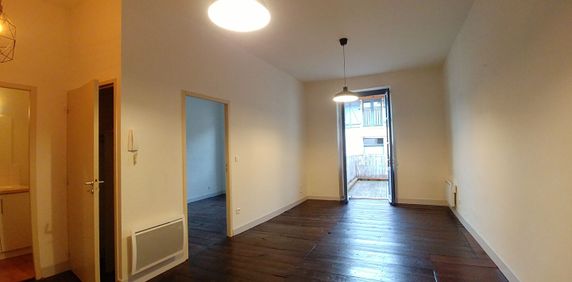 Location Appartement 2 pièces 47m² - Photo 2