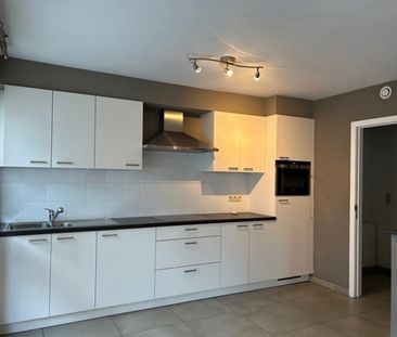 Appartement te huur - Foto 4