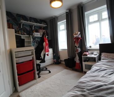 79 Hope Way, Church Gresley Swadlincote, Derbyshire DE11 9BL - Photo 5