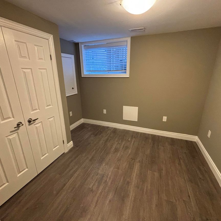 For Lease - 3320 Meadowgate Boulevard Unit# 70, London South, Ontario - Photo 1