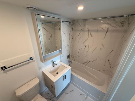 For Lease - 88 Queen Street Unit# 4715, Toronto, Ontario - Photo 3