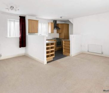 2 bedroom property to rent in Bracknell - Photo 5