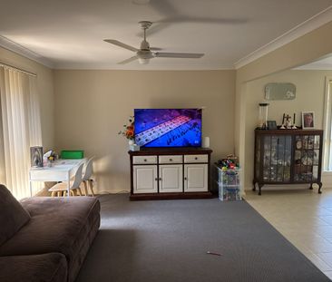 18 Bells Place, Tenambit, NSW 2323 - Photo 1