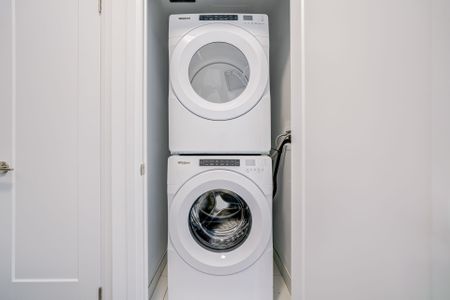 For Lease - 20 Soudan Avenue Unit# 2205, Toronto, Ontario - Photo 3