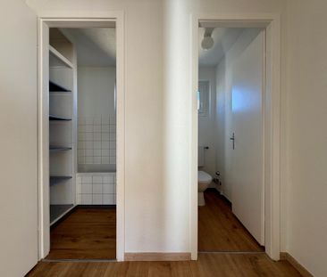 Appartement lumineux de 4 pièces avec balcon et vue dégagée - Foto 2