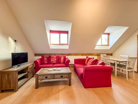 The Oak Room Apartment, North East Farm, Eltisley - Photo 3