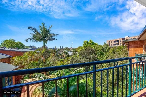 MGM MARTIN - TWO BEDROOM APARTMENT - Photo 1