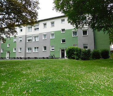 Modernisierung 2018 ! Schöne EG Wohnung mit Blick ins Grüne ! - Foto 2