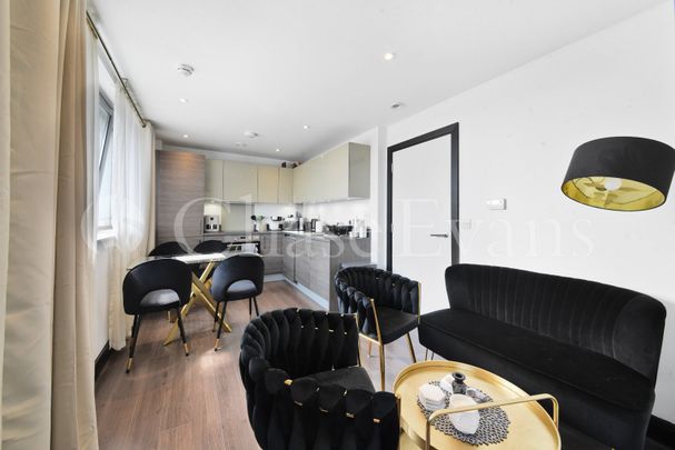 3 bedroom apartment to rent - Photo 1