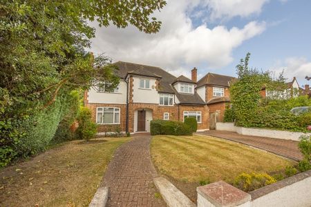 5 bedroom detached house to rent - Photo 4