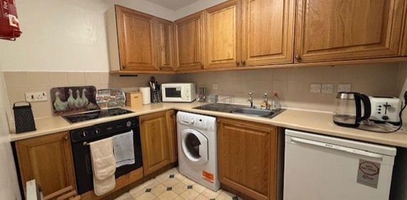 Studio to rent - Photo 2