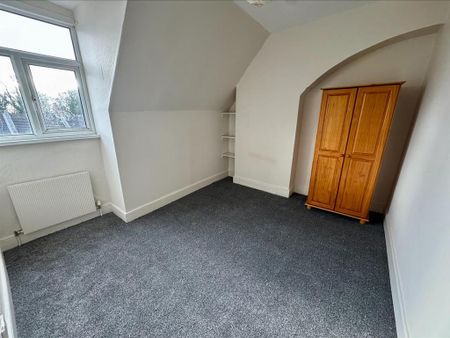 4 bedroom maisonette to rent - Photo 2
