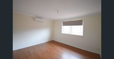 Solid Three Bedroom Townhouse In The Heart Of Canley Vale - Photo 5