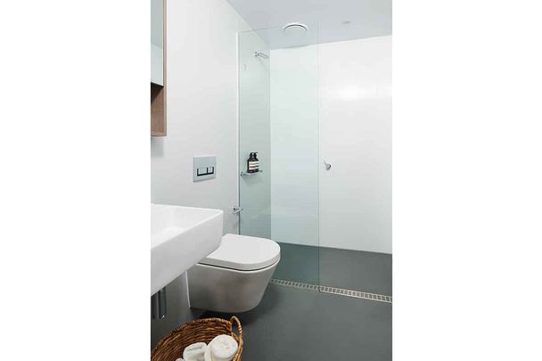 2 Bed Apartment - Photo 1